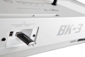 organ-roland-bk3-4