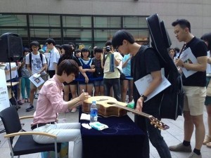 130904musicSHJ02-70d3f