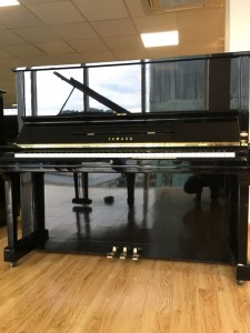 đàn piano Yamaha U3