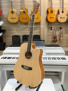 mua dan guitar classic tai minhthanhpiano bao loc
