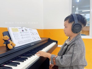học đàn piano ở bảo lộc